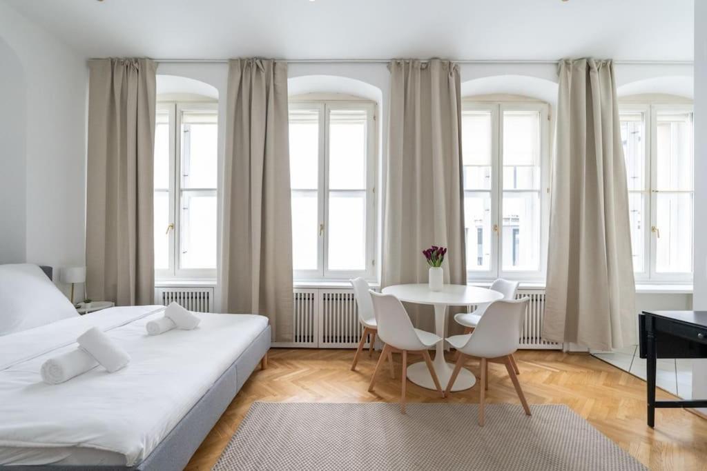 Historic Heart Apartment Wien Exteriör bild